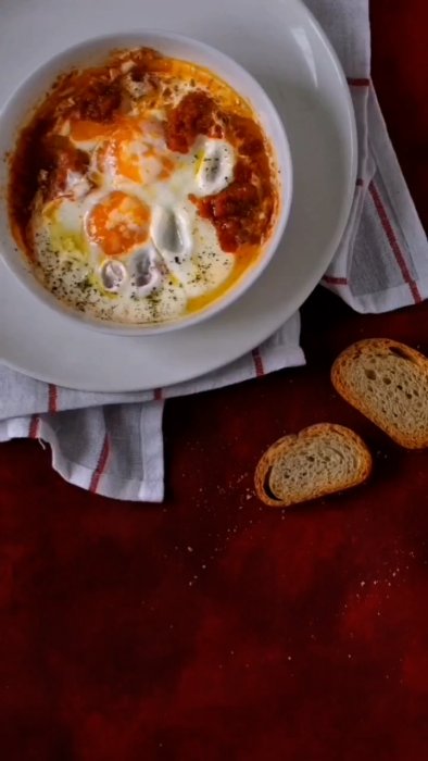 Huevos con sobrasada