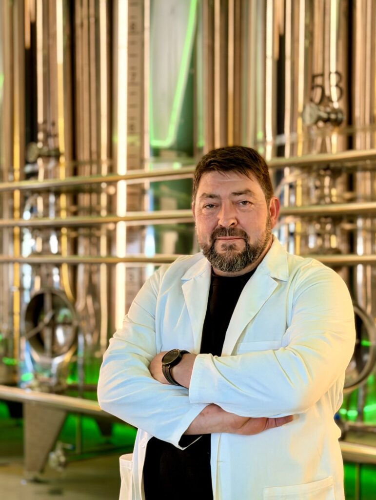 Francisco Tomás Poyatos, maestro de Oleícola Jaén, como Mejor Maestro de Almazara de España